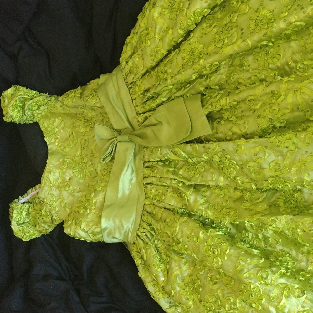 Princess Lime Green Sequin Embellished Dress Size 10 Girls